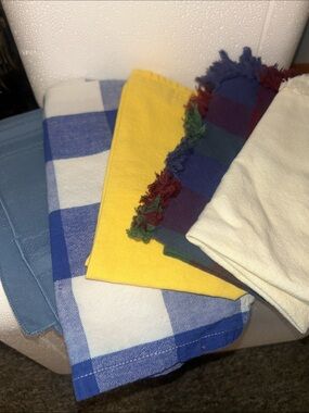Dinner Napkins! Lot of 5 sets